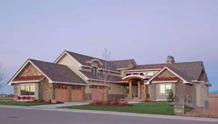 image of 5001 square feet and up house plan 12139