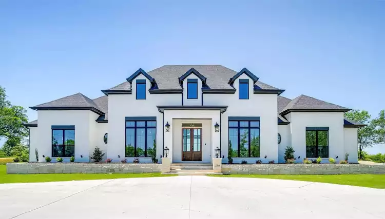 image of luxury house plan 10850